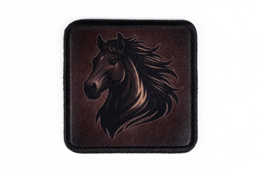 At (beyaz kıl nişaneli ) Logolu Patch