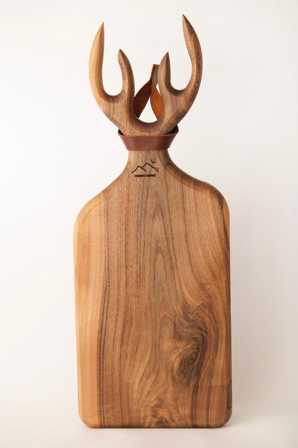 🦌 Geyik Model Ahşap Kesme Tahtası Ceviz